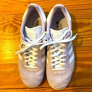 Lavender adidas sambas